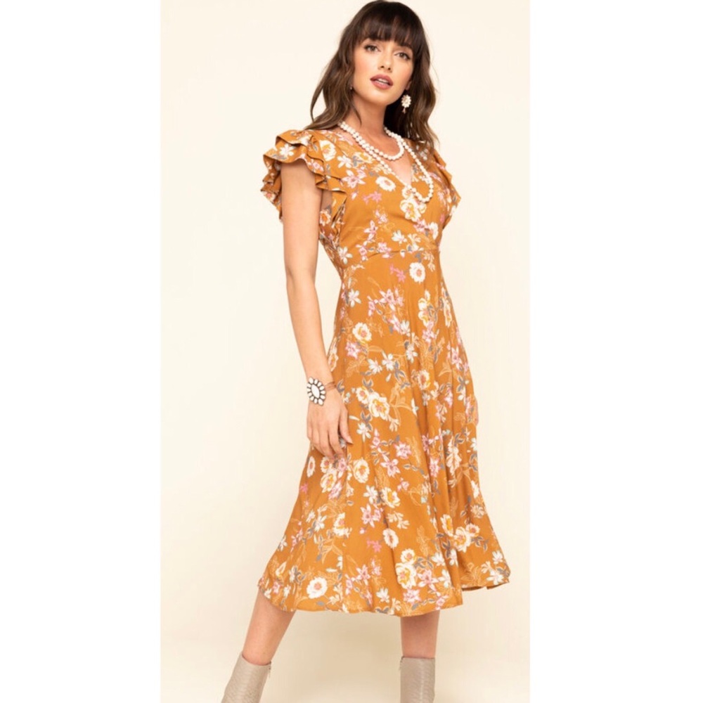 5 FOR $25 ⭐️ nikki ♾ erin Floral Dress